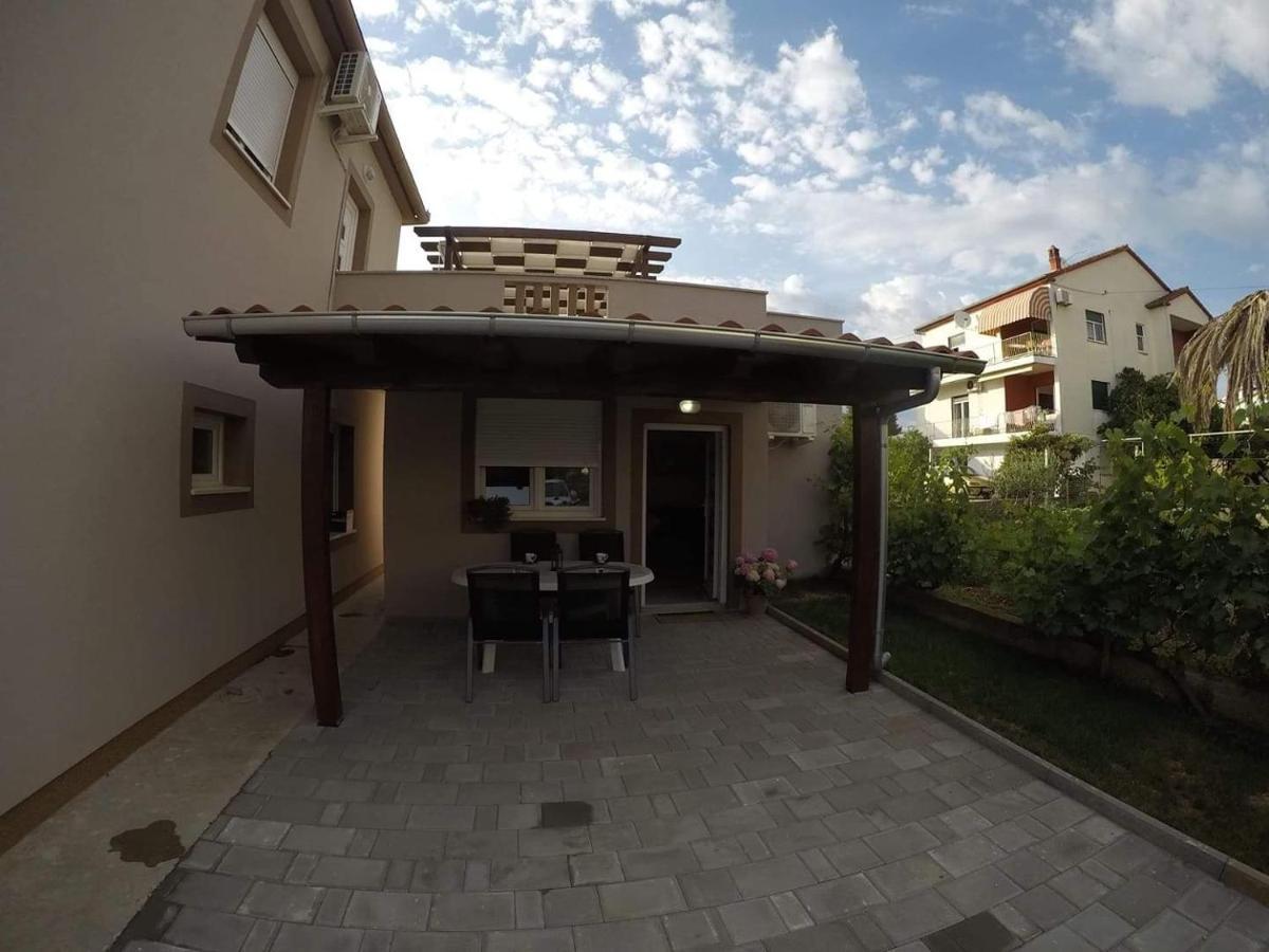 Apartman Nenci 1 Lägenhet Bibinje Exteriör bild